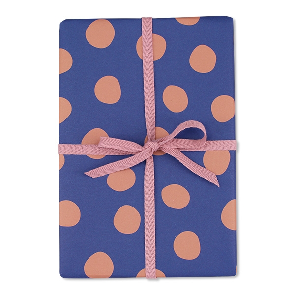 AvaundYves Geschenkpapier blau mit großen rosa Punkten Geburtstag