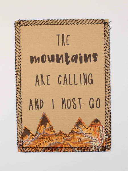 The mountains are calling and i must go statement Postkarte handmade handgefertigt Unikat Einzelstück Landkarte Weltkarte